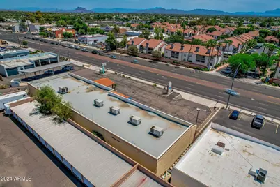 260 N Gilbert Road, Mesa, AZ 85203 - Photo 13