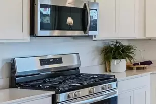 24984 N 167th Dr, Surprise, AZ 85387 - Photo 5