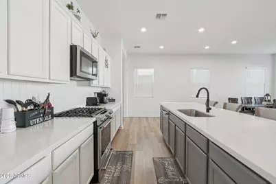 19770 W Montecito Avenue, Litchfield Park, AZ 85340 - Photo 15