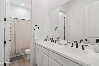 19770 W Montecito Avenue, Litchfield Park, AZ 85340 - Photo 17