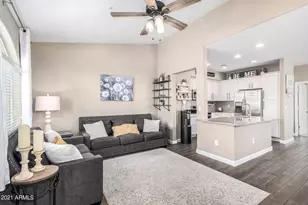 240 W Juniper Ave, Gilbert, AZ 85233 - Photo 7