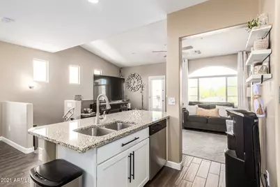 240 W Juniper Avenue #1175, Gilbert, AZ 85233 - Photo 5