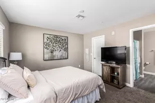 240 W Juniper Ave, Gilbert, AZ 85233 - Photo 17