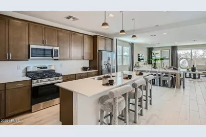 10144 E Ulysses Avenue, Mesa, AZ 85212 - Photo 5