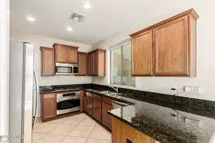 1629 W Lacewood Pl, Phoenix, AZ 85045 - Photo 9