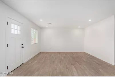 150 N 88th Place, Mesa, AZ 85207 - Photo 3