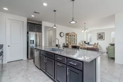 18127 W Fairview Street, Goodyear, AZ 85338 - Photo 5