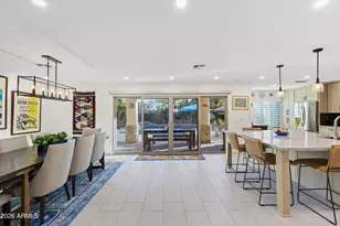 2045 E Ruby Ln, Phoenix, AZ 85024 - Photo 9