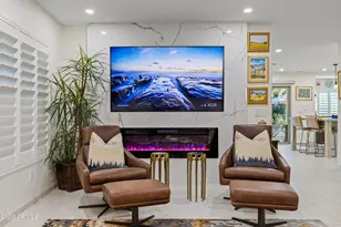 2045 E Ruby Ln, Phoenix, AZ 85024 - Photo 9