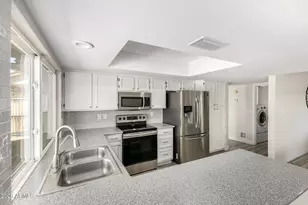 908 S 78th Pl, Mesa, AZ 85208 - Photo 3