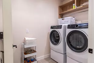 1733 E Bent Tree Cir, Flagstaff, AZ 86005 - Photo 17