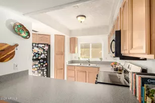 915 S Hacienda Dr, Tempe, AZ 85281 - Photo 13