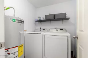 915 S Hacienda Dr, Tempe, AZ 85281 - Photo 25