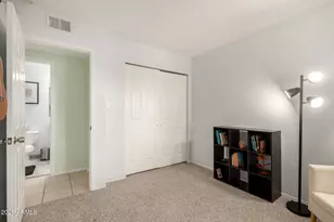 915 S Hacienda Dr, Tempe, AZ 85281 - Photo 21