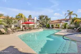 9990 N Scottsdale Rd, Paradise Valley, AZ 85253 - Photo 17