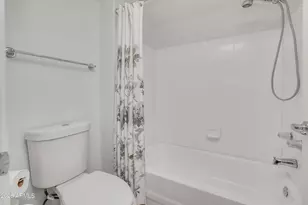 9990 N Scottsdale Rd, Paradise Valley, AZ 85253 - Photo 11