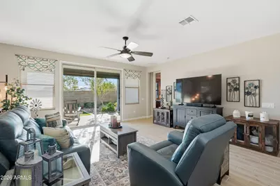 20757 W Minnezona Avenue, Buckeye, AZ 85396 - Photo 7