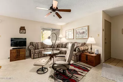 5525 E Thomas Road #O8, Phoenix, AZ 85018 - Photo 5