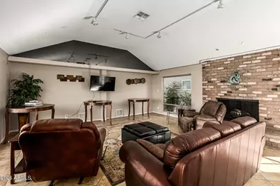 5525 E Thomas Road #O8, Phoenix, AZ 85018 - Photo 23