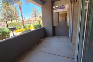 2929 W Yorkshire Dr, Phoenix, AZ 85027 - Photo 13