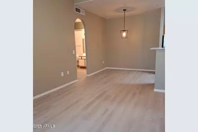 2929 W Yorkshire Drive #1040, Phoenix, AZ 85027 - Photo 3