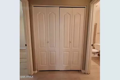 2929 W Yorkshire Drive #1040, Phoenix, AZ 85027 - Photo 9
