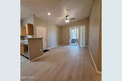 2929 W Yorkshire Drive #1040, Phoenix, AZ 85027 - Photo 7