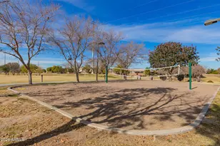 18641 W Larkspur Dr, Goodyear, AZ 85338 - Photo 27