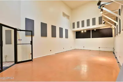 2641 E McDowell Road, Phoenix, AZ 85008 - Photo 9