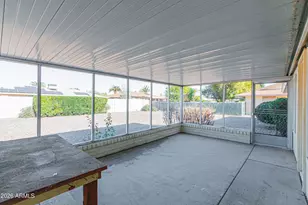 10310 W Bayside Road W, Sun City, AZ 85351 - Photo 27