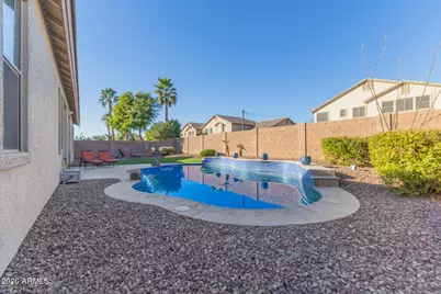 14316 W Desert Hills Drive, Surprise, AZ 85379 - Photo 29