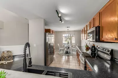 14925 W Mauna Loa Lane, Surprise, AZ 85379 - Photo 15