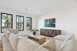 4307 E Sells Dr, Phoenix, AZ 85018 - Photo 33