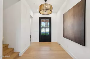 4307 E Sells Dr, Phoenix, AZ 85018 - Photo 5