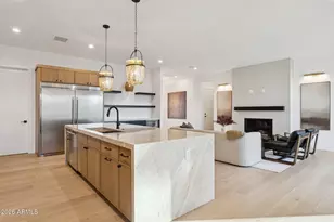 4307 E Sells Dr, Phoenix, AZ 85018 - Photo 11