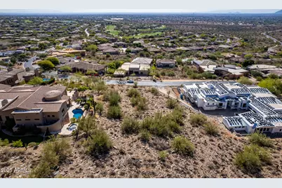 11532 E Dreyfus Avenue #16, Scottsdale, AZ 85259 - Photo 9