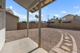 1811 S 39th St, Mesa, AZ 85206 - Photo 21