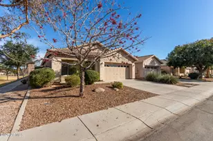 44114 W Venture Ln, Maricopa, AZ 85139 - Photo 3