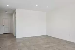 1522 E Glazier Dr E, Casa Grande, AZ 85122 - Photo 13