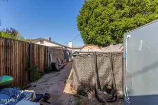 1615 E Hudson Dr, Tempe, AZ 85281 - Photo 37