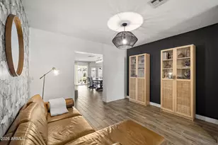 4215 E Flower St, Phoenix, AZ 85018 - Photo 9