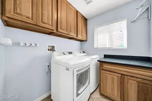 10223 W Desert Hills Dr, Sun City, AZ 85351 - Photo 21