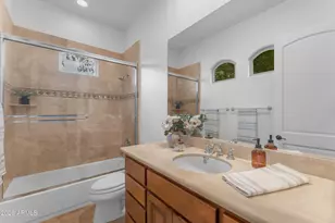 303 E Wexford Cove, Phoenix, AZ 85020 - Photo 35