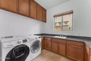 303 E Wexford Cove, Phoenix, AZ 85020 - Photo 39