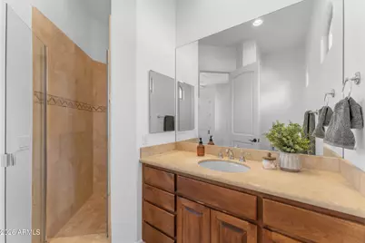 303 E Wexford Cove, Phoenix, AZ 85020 - Photo 37