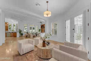 303 E Wexford Cove, Phoenix, AZ 85020 - Photo 11