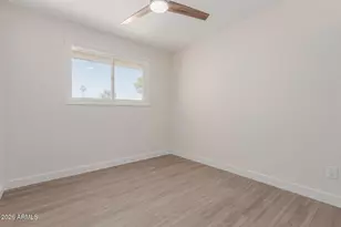 1007 E Campus Dr, Tempe, AZ 85282 - Photo 27