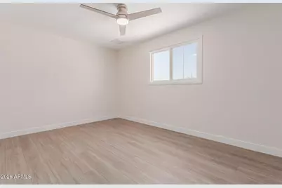 1007 E Campus Drive, Tempe, AZ 85282 - Photo 23