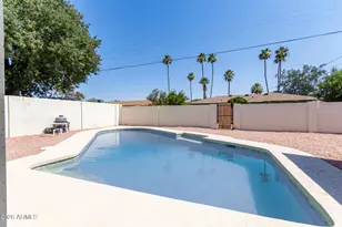 1007 E Campus Dr, Tempe, AZ 85282 - Photo 37