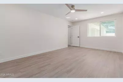1007 E Campus Drive, Tempe, AZ 85282 - Photo 15